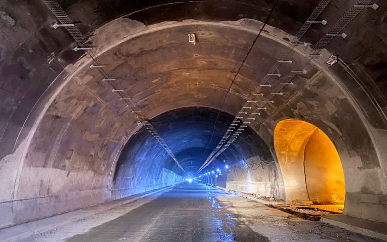 Túnel La Línea (Calarcá, Quindío - Cajamarca, Tolima)